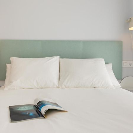 Charming 2 Bedroom Apartment At Iconic Triana Neighborhood By Ocityzen إشبيلية المظهر الخارجي الصورة
