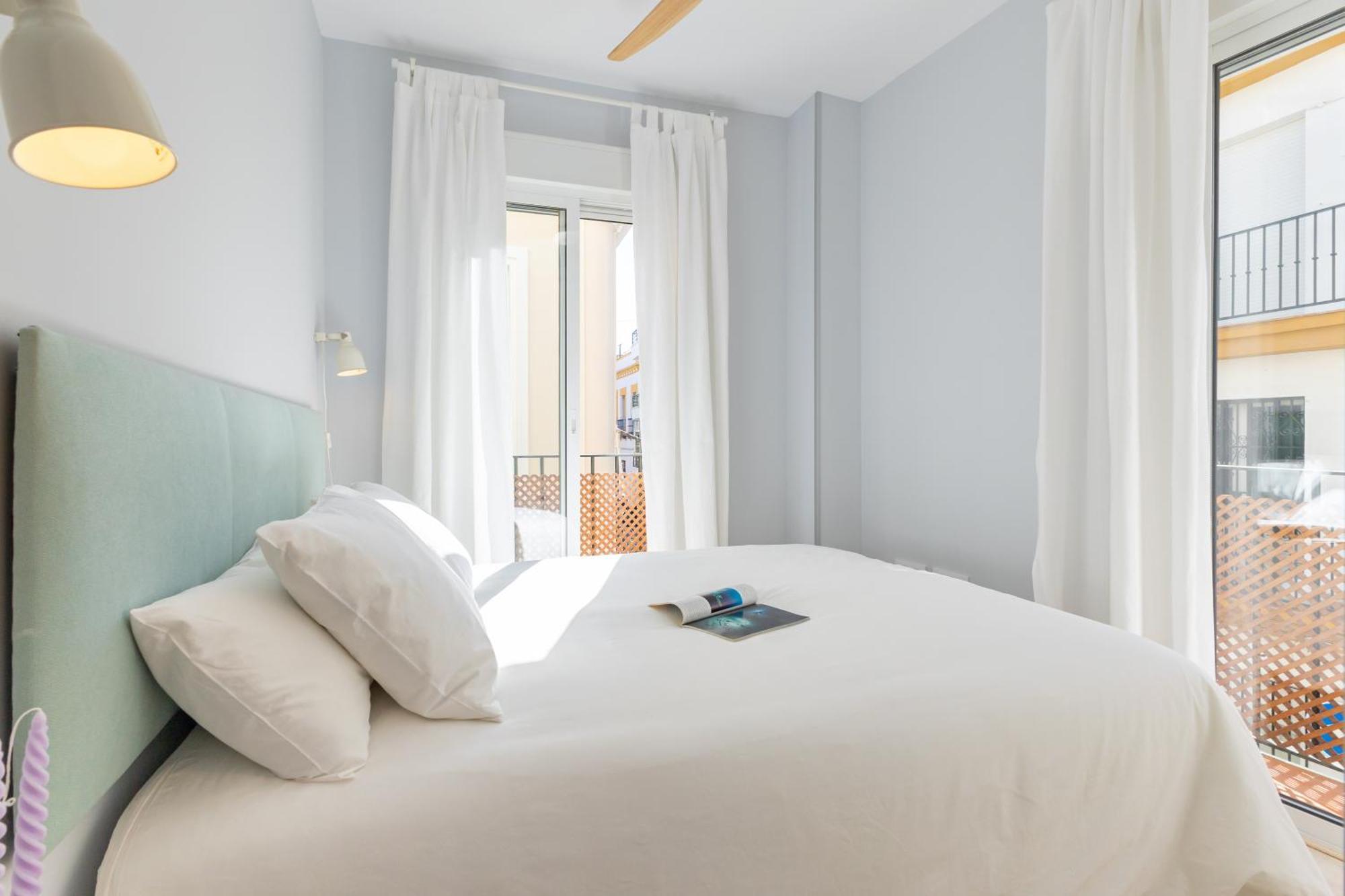Charming 2 Bedroom Apartment At Iconic Triana Neighborhood By Ocityzen إشبيلية المظهر الخارجي الصورة