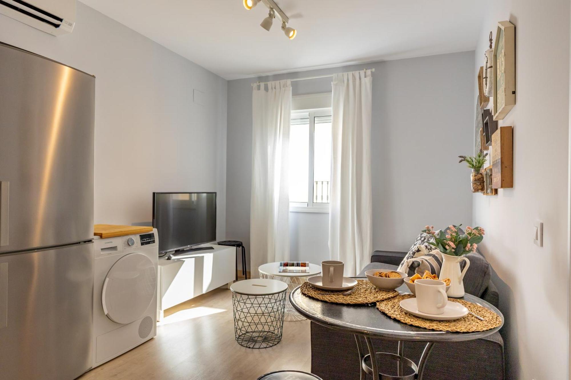Charming 2 Bedroom Apartment At Iconic Triana Neighborhood By Ocityzen إشبيلية المظهر الخارجي الصورة