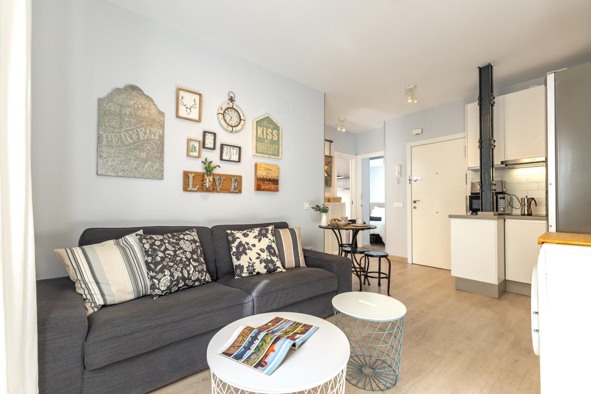 Charming 2 Bedroom Apartment At Iconic Triana Neighborhood By Ocityzen إشبيلية المظهر الخارجي الصورة